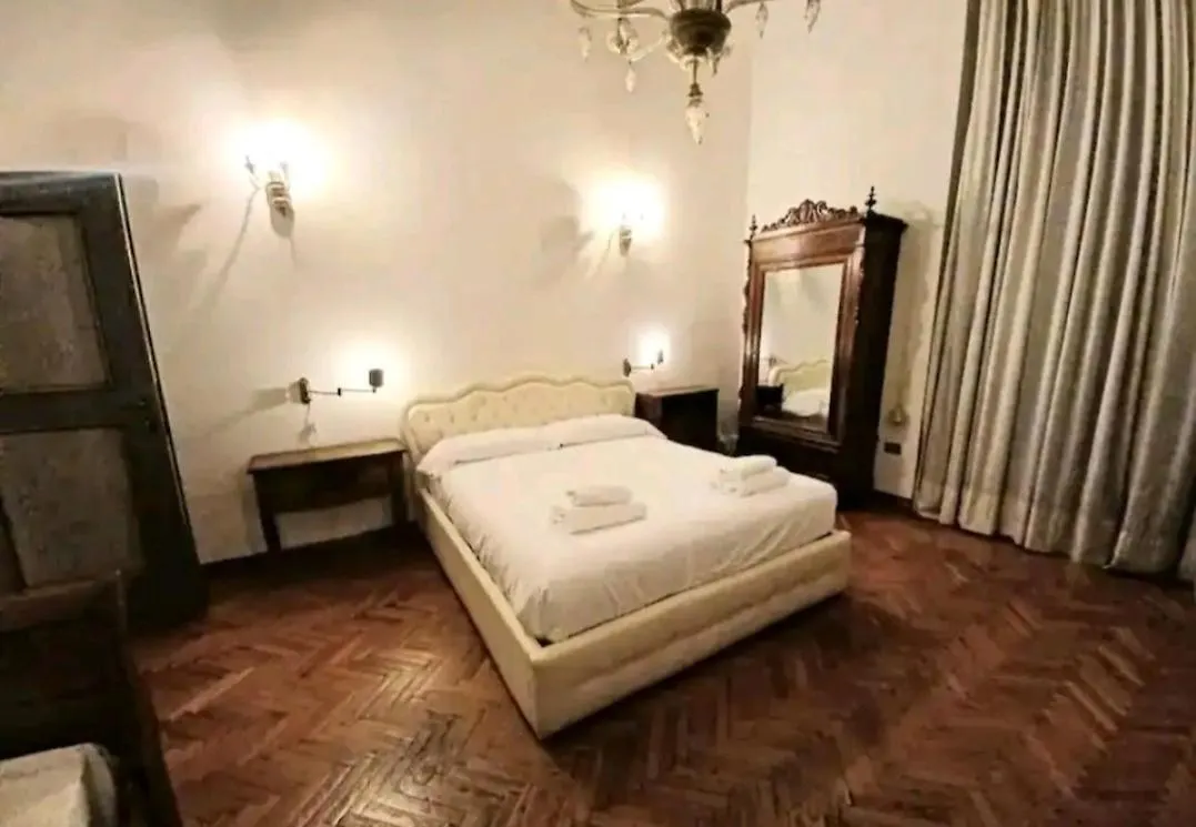 Reinassance Palace Florence 0*,  Italy